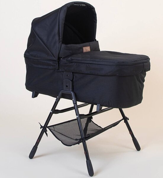 Mountain Buggy Urban Jungle / Terrain Carrycot Plus V4 Caviar<br>Kollektion 2026